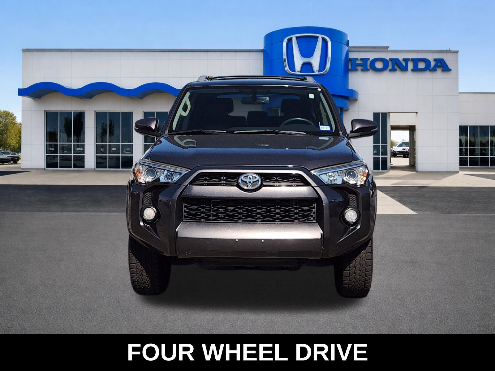 Used 2018 Toyota 4Runner SR5 Premium AWD/4WD image 6