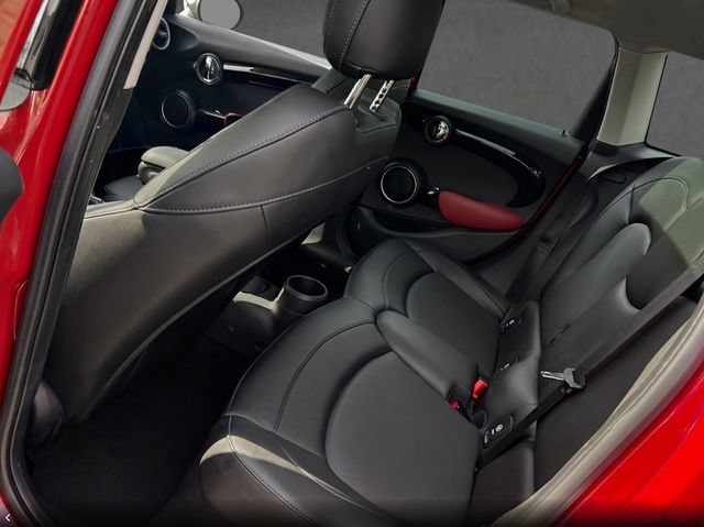 Used 2015 MINI Cooper S FWD image 7