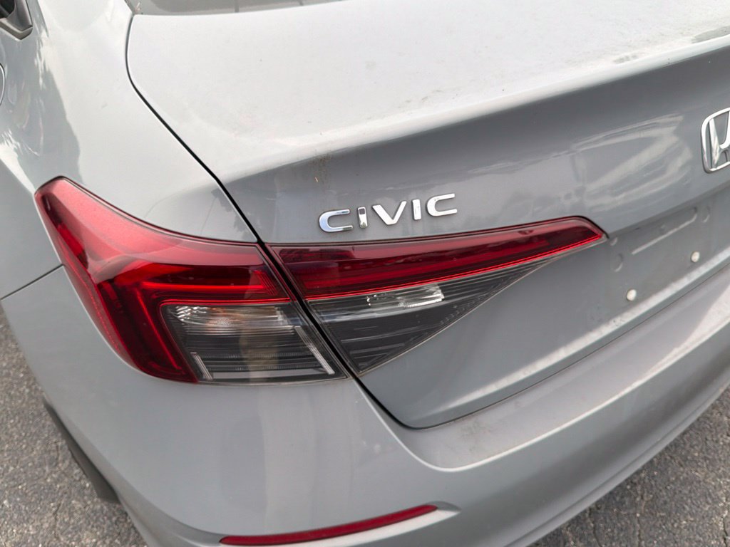 Used 2025 Honda Civic Sport image 22