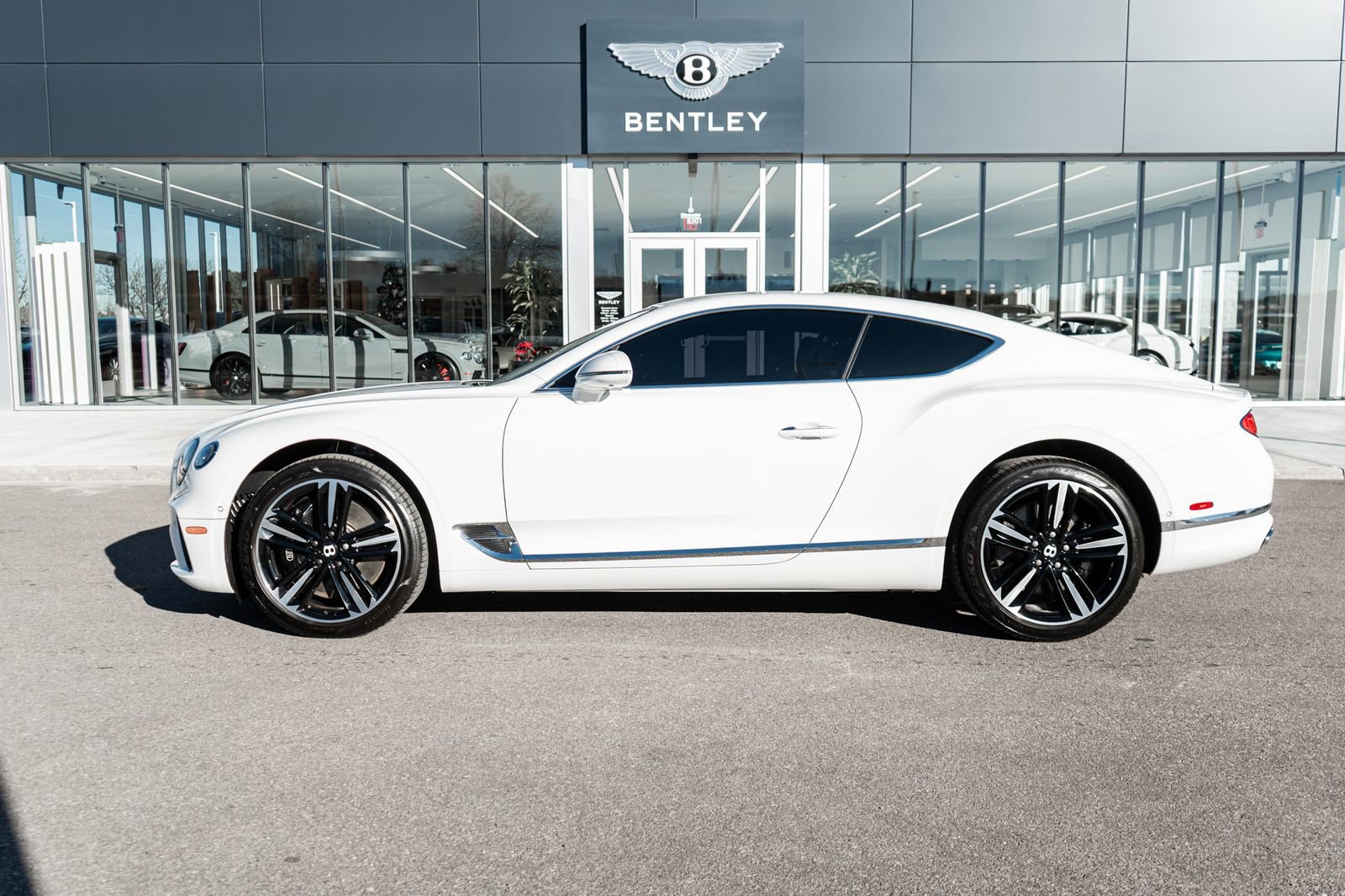 Used 2023 Bentley Continental GT Mulliner image 5