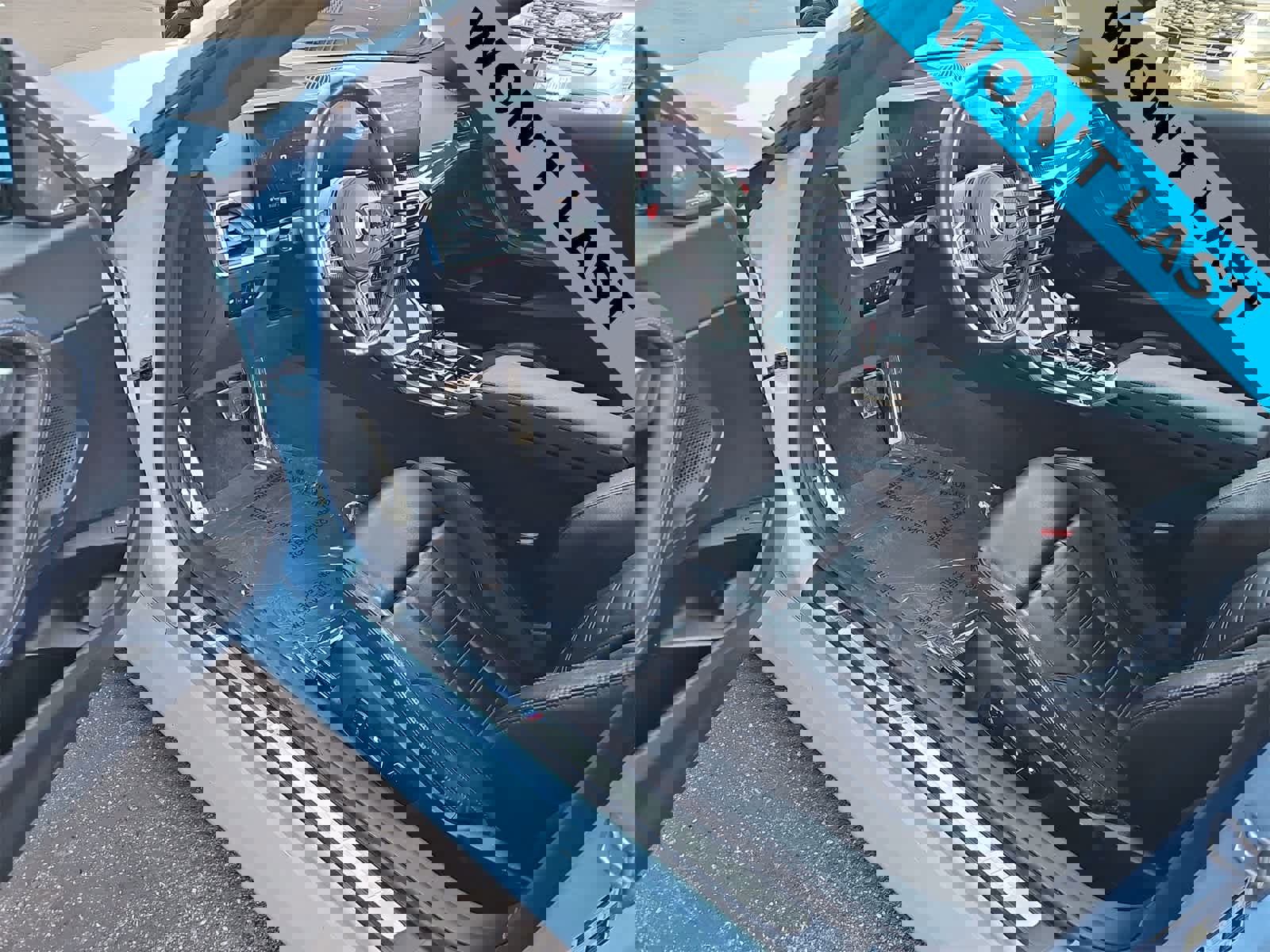 Used 2024 BMW M2 w/ Lighting Package image 10