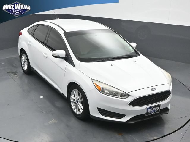 Used 2015 Ford Focus SE FWD image 9