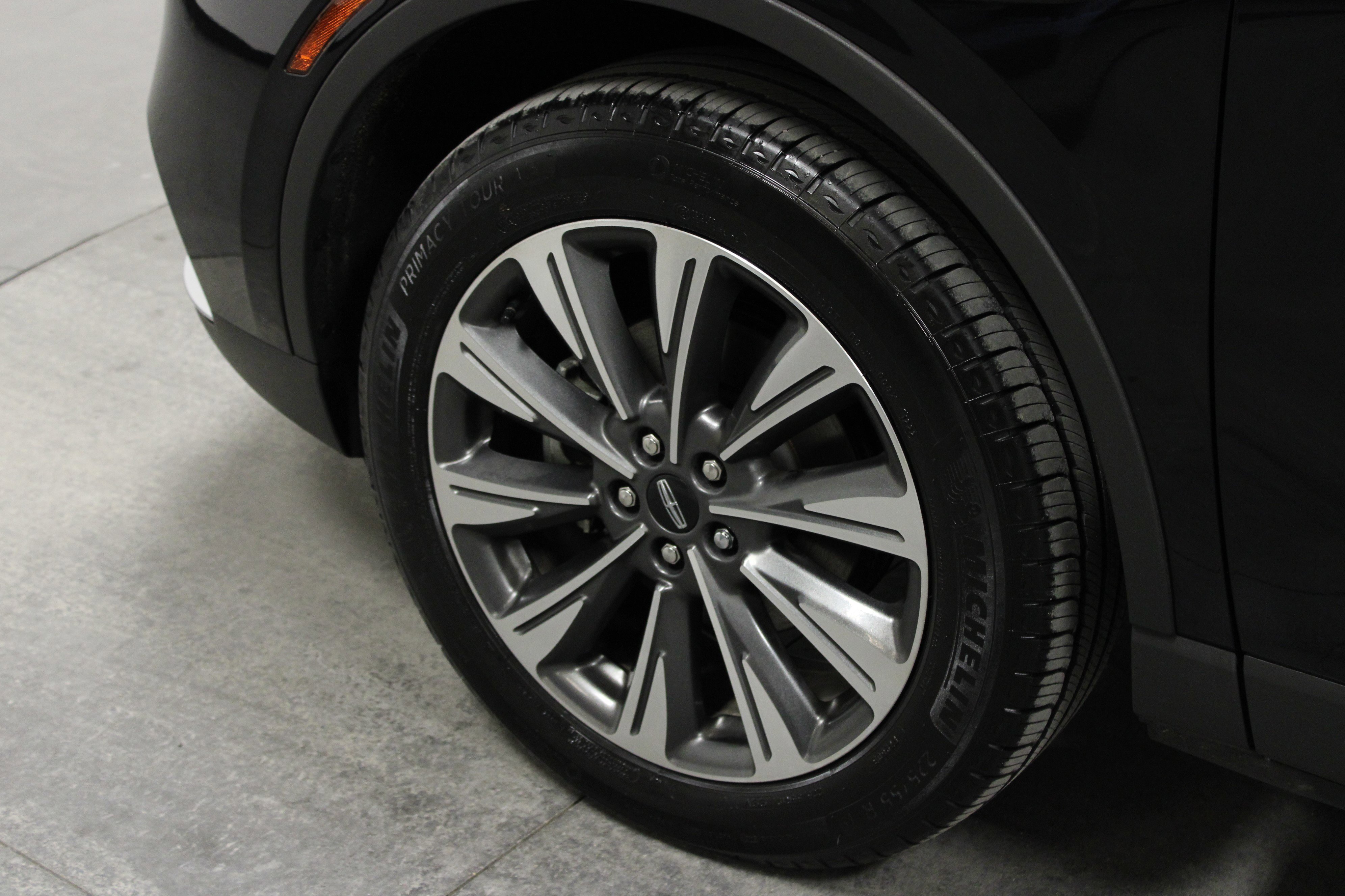 Used 2022 Lincoln Corsair Reserve w/ Elements Package image 10