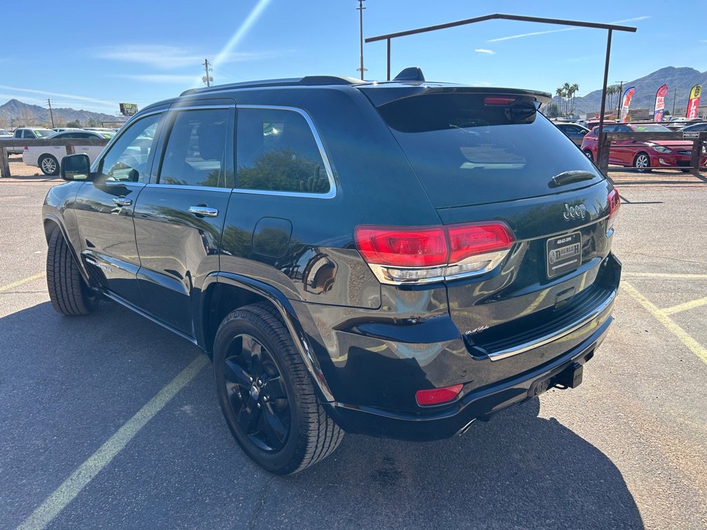 Used 2014 Jeep Grand Cherokee Overland w/ Trailer Tow Group IV image 3