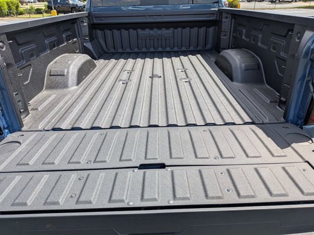 New 2026 GMC Sierra 3500 Denali Ultimate w/ LPO, Black Badging Package AWD/4WD image 32