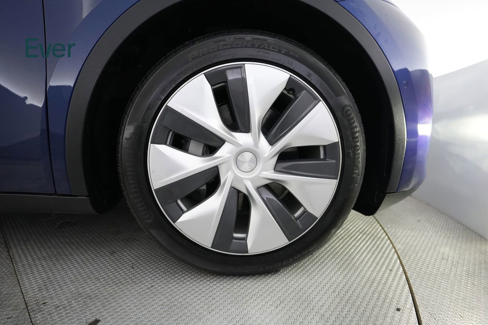 Used 2021 Tesla Model Y Long Range image 20