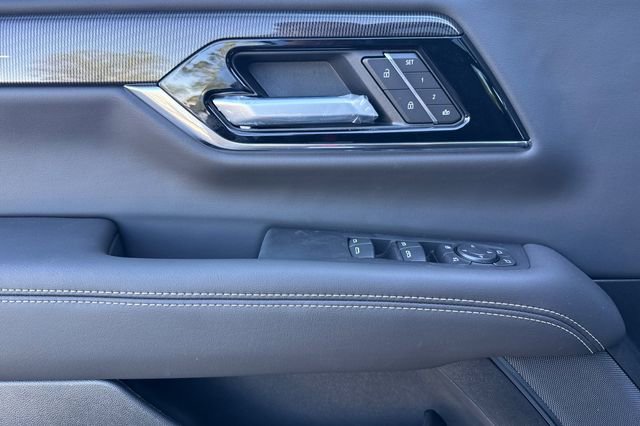 New 2026 GMC Yukon Elevation w/ Elevation Premium Package image 11