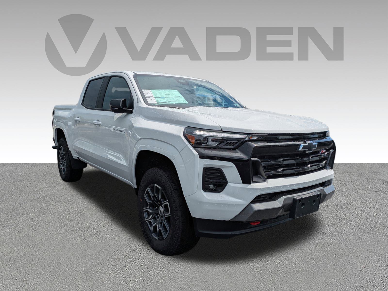 New 2024 Chevrolet Colorado Z71 w/ Z71 Convenience Package 2 image 30