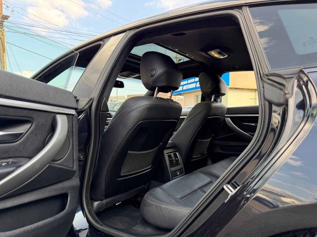 Used 2019 BMW 430i Gran Coupe w/ M Sport Package RWD image 15