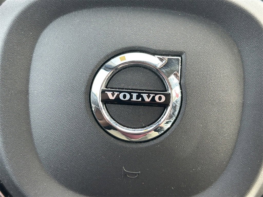 Used 2024 Volvo XC90 B6 Ultimate w/ Lounge Package image 42