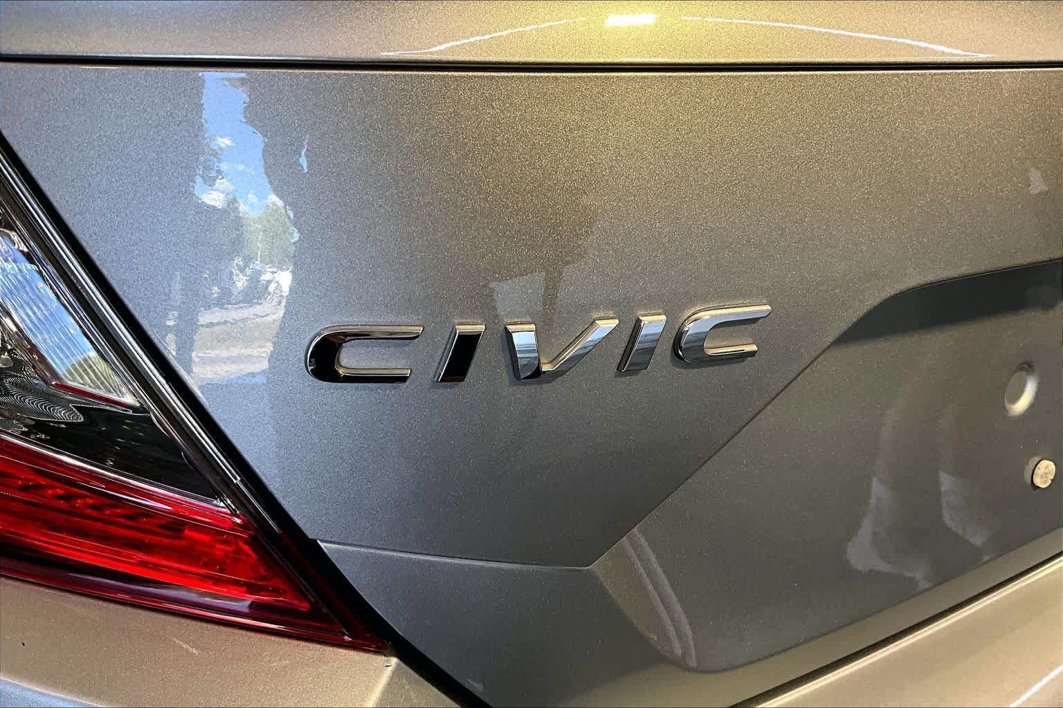 Used 2020 Honda Civic Sport image 10