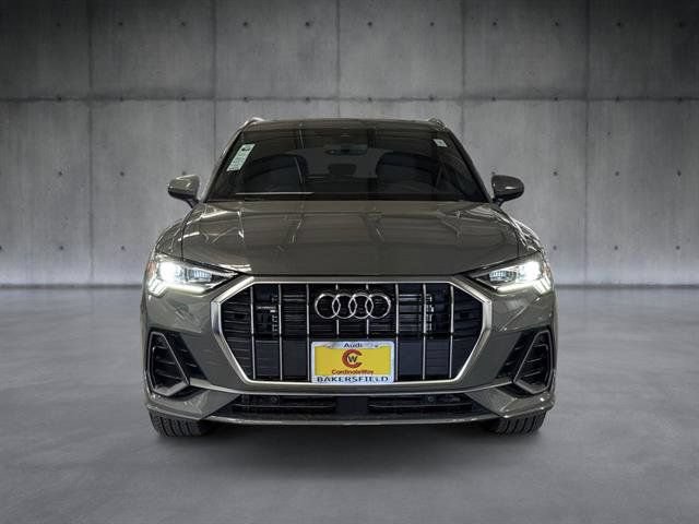 Certified 2025 Audi Q3 2.0T Premium w/ Convenience Package AWD/4WD image 8