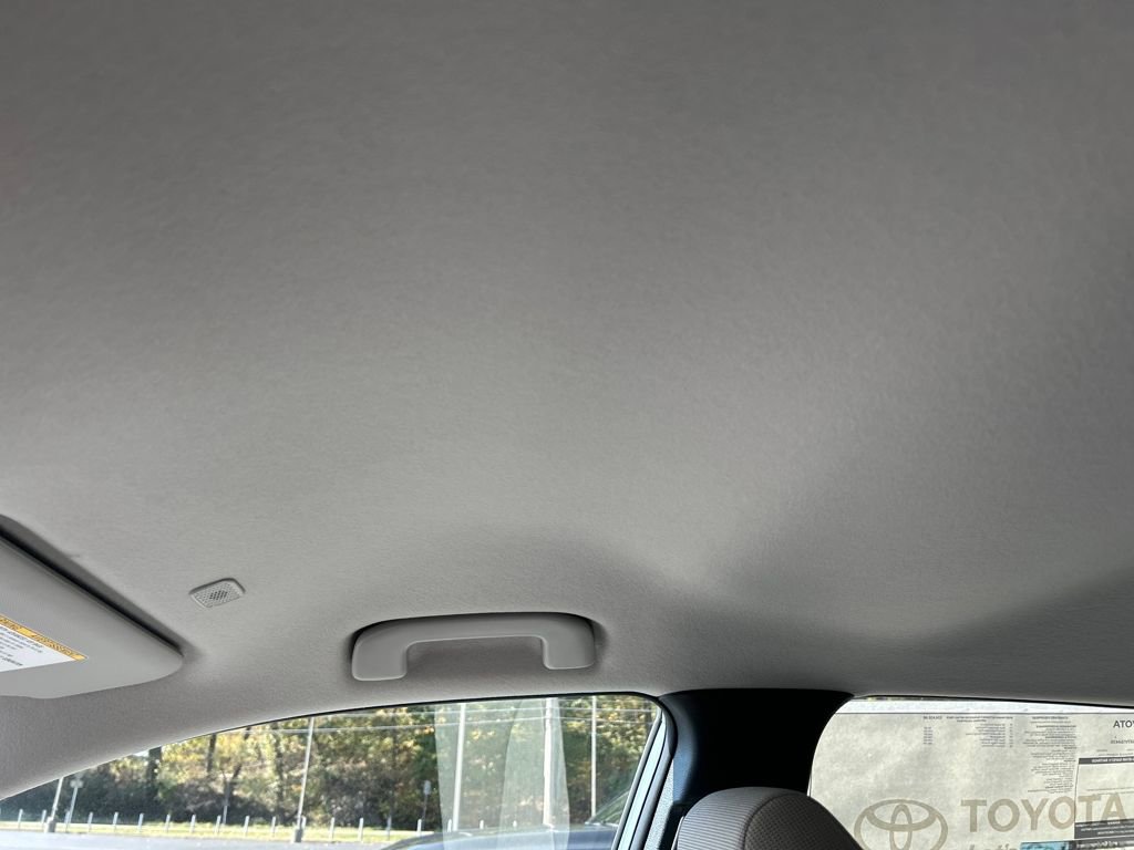 New 2026 Toyota Corolla Cross L image 21