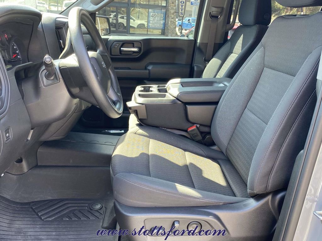 Used 2025 Chevrolet Silverado 1500 Custom Trail Boss w/ Dark Appearance Package image 14