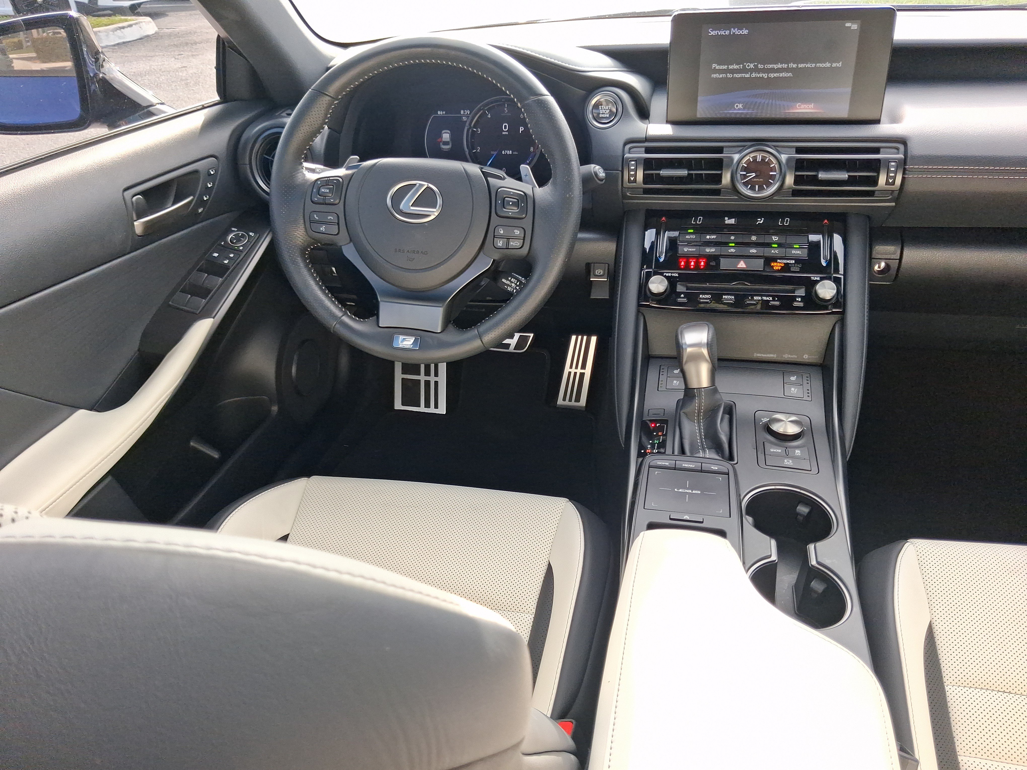 Used 2025 Lexus IS 350 F Sport w/ Accessory Package 2 RWD image 17