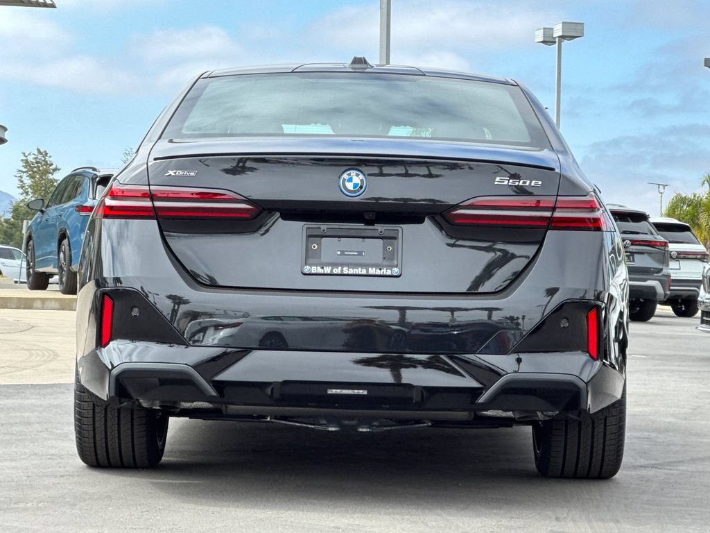 New 2027 BMW 550e xDrive w/ Premium Package AWD/4WD image 5