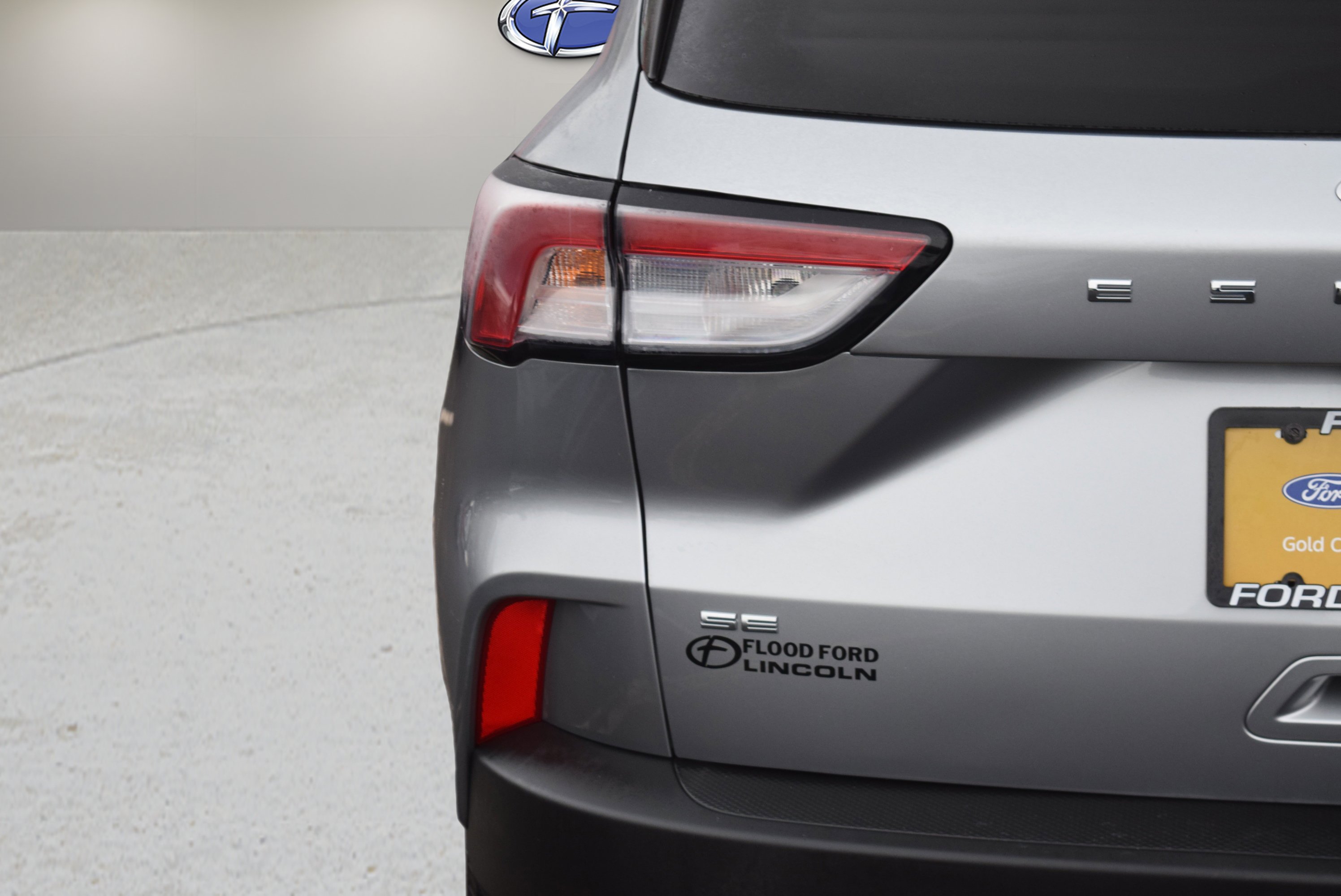 Certified 2021 Ford Escape SE image 6