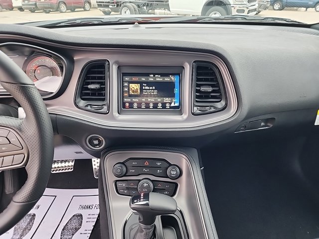 Used 2023 Dodge Challenger R/T w/ T/A Package image 4