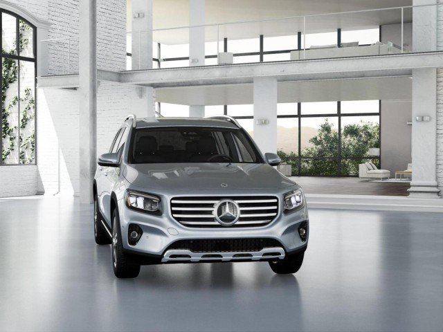 Certified 2025 Mercedes-Benz GLB 250 image 20