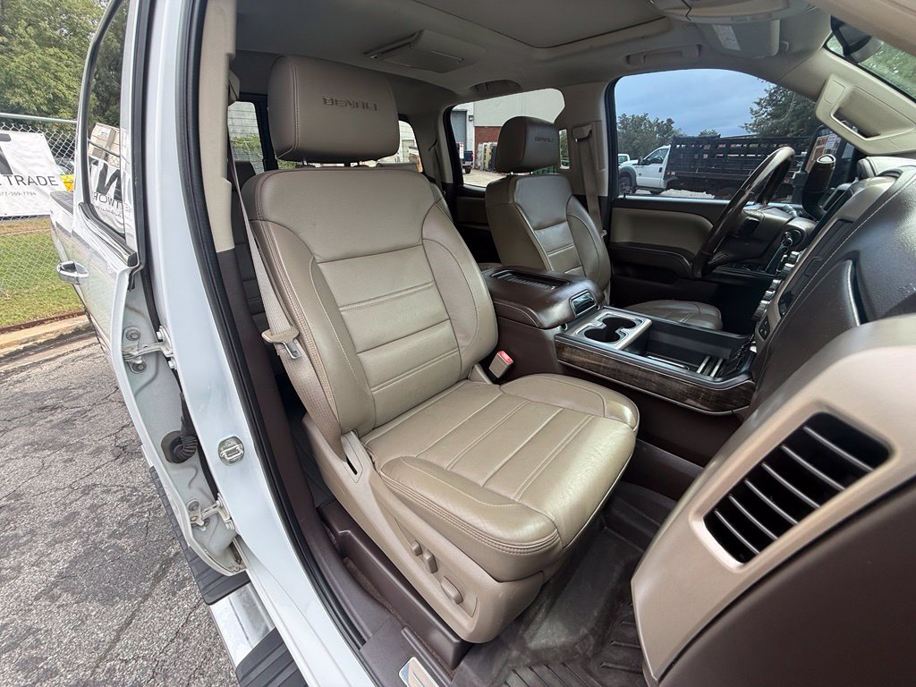 Used 2016 GMC Sierra 3500 Denali w/ Duramax Plus Package AWD/4WD image 24