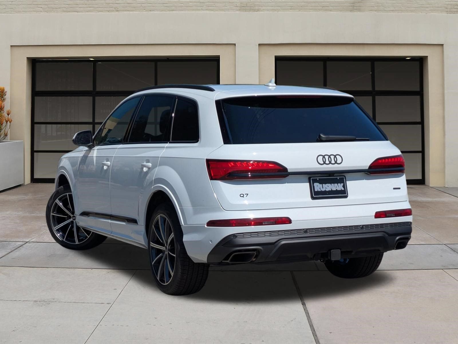New 2026 Audi Q7 2.0T Premium Plus AWD/4WD image 3