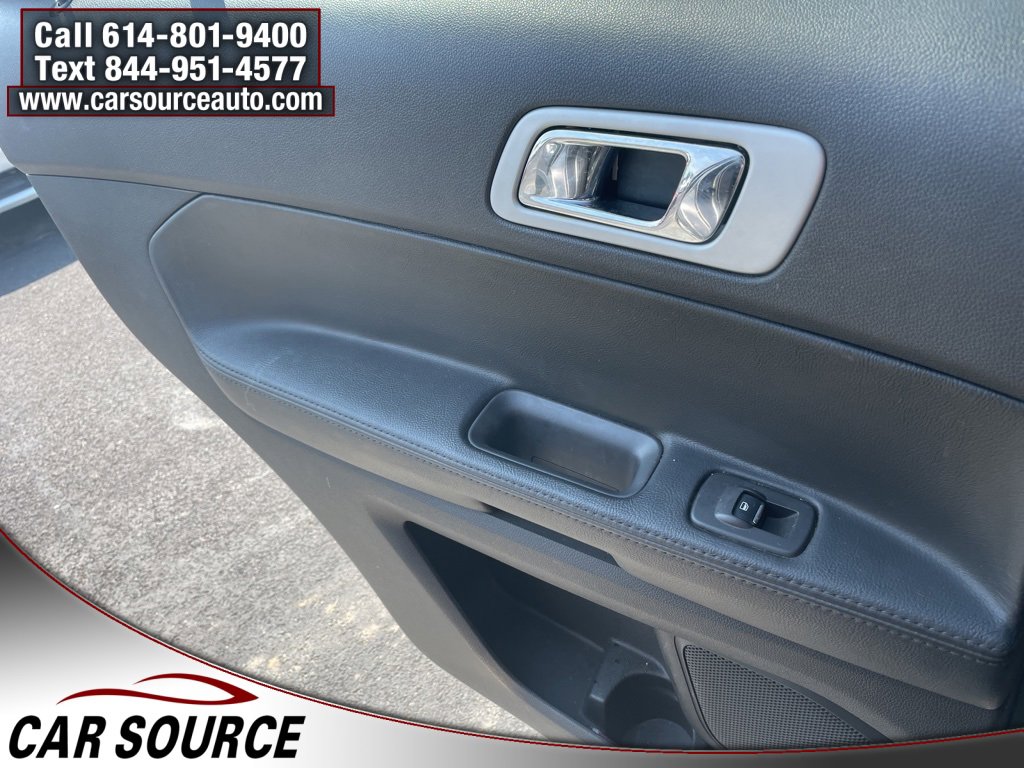 Used 2011 Ford Explorer XLT w/ 202A Rapid Spec Order Code image 17
