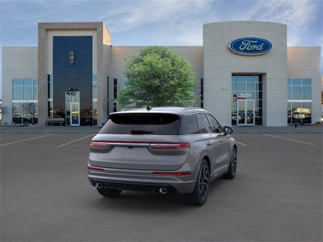 Used 2024 Lincoln Corsair Grand Touring w/ Equipment Group 301A image 8