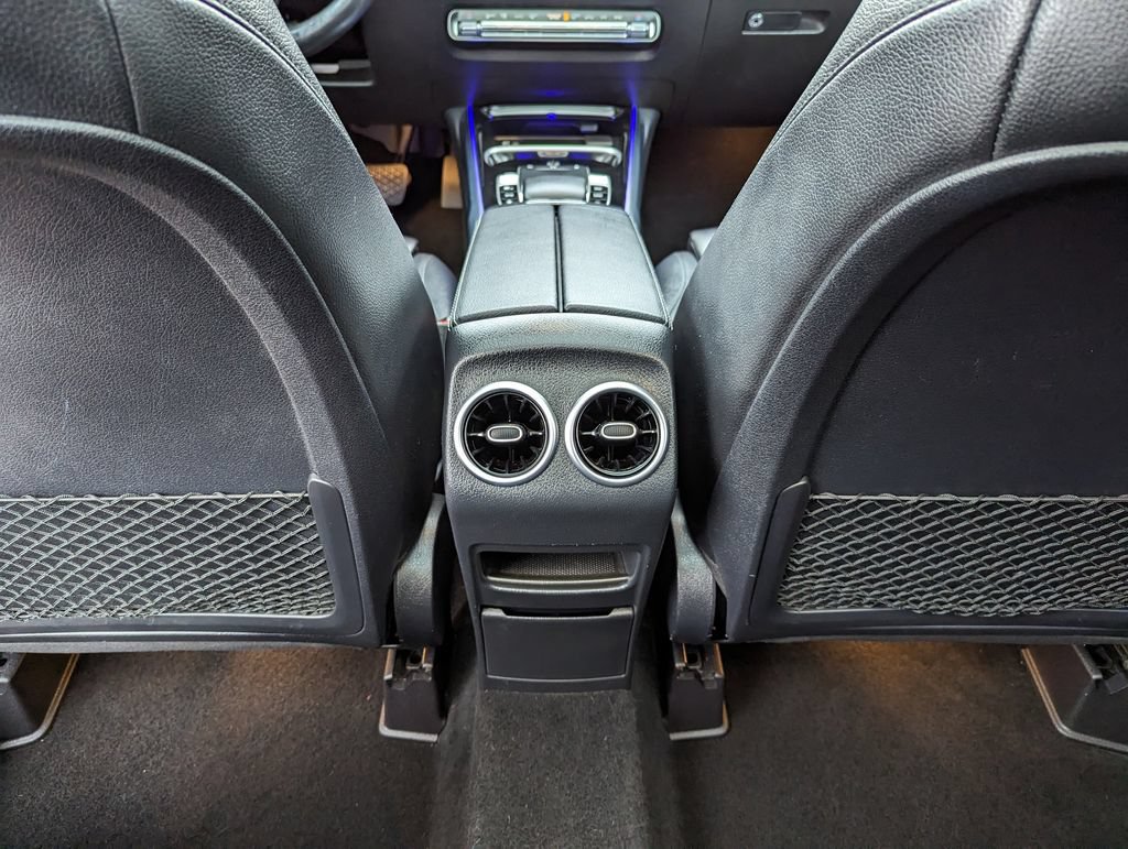 Used 2020 Mercedes-Benz GLB 250 4MATIC image 43