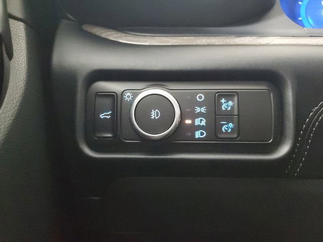 Used 2023 Ford Explorer Platinum w/ Technology Package image 36