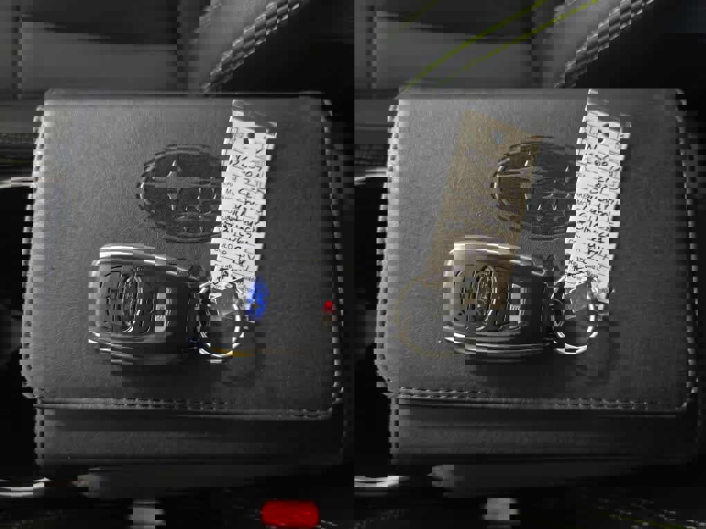 Used 2025 Subaru Outback Onyx Edition image 41