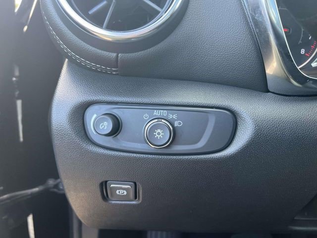 Certified 2025 Chevrolet Blazer LT image 26