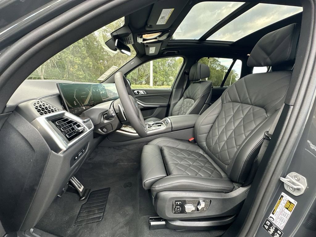 New 2026 BMW X5 xDrive40i w/ M Sport Package image 15