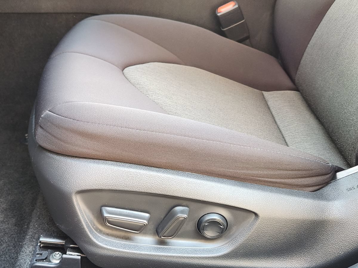 Used 2022 Toyota Camry LE FWD image 45