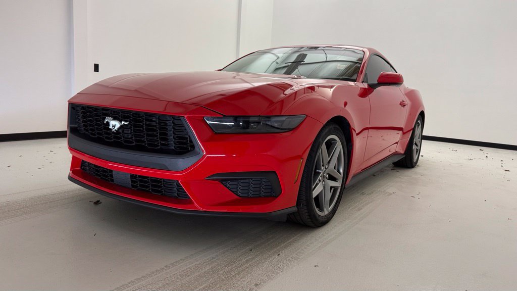 Used 2026 Ford Mustang Coupe RWD image 13
