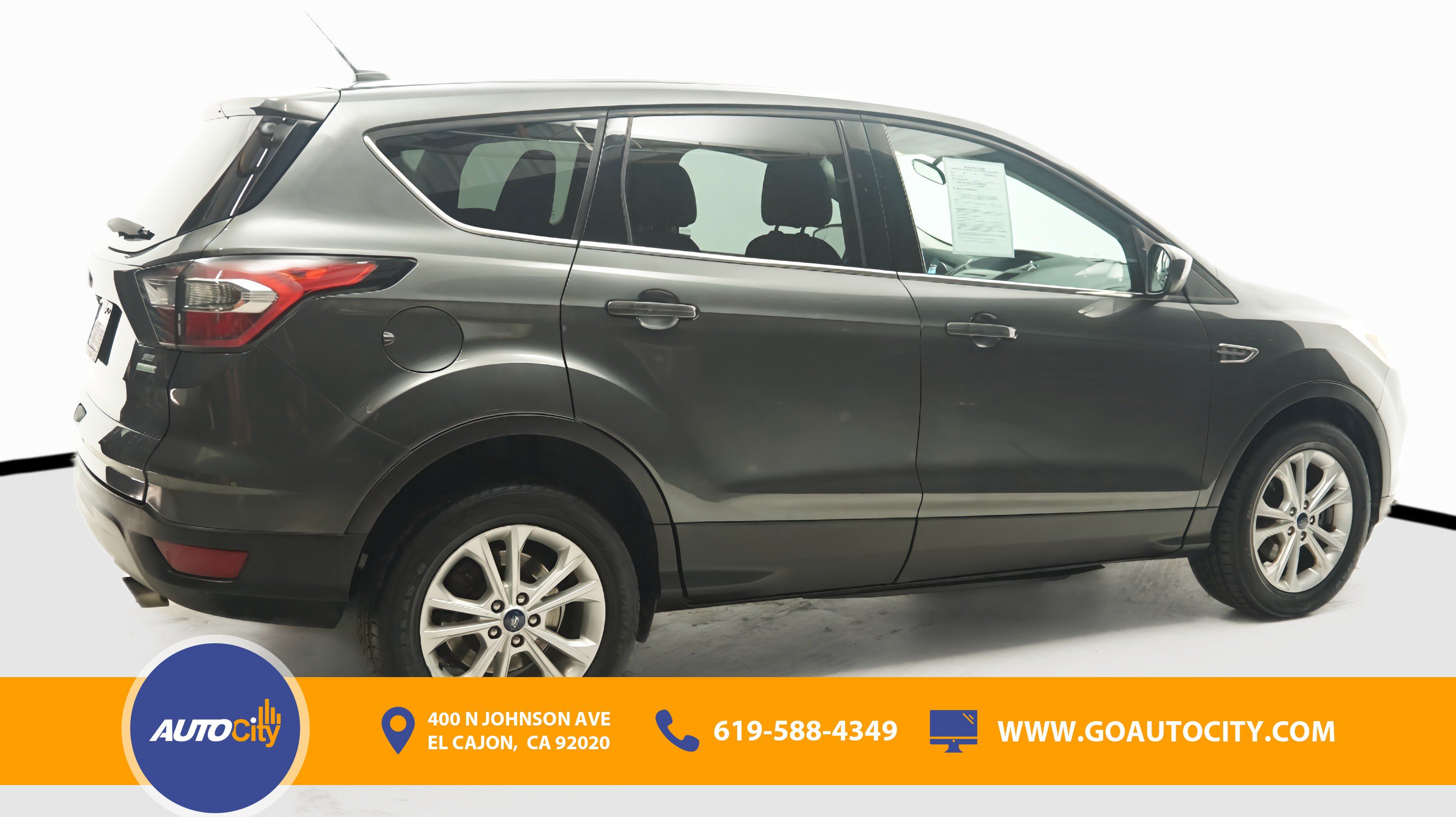 Used 2017 Ford Escape SE FWD image 6
