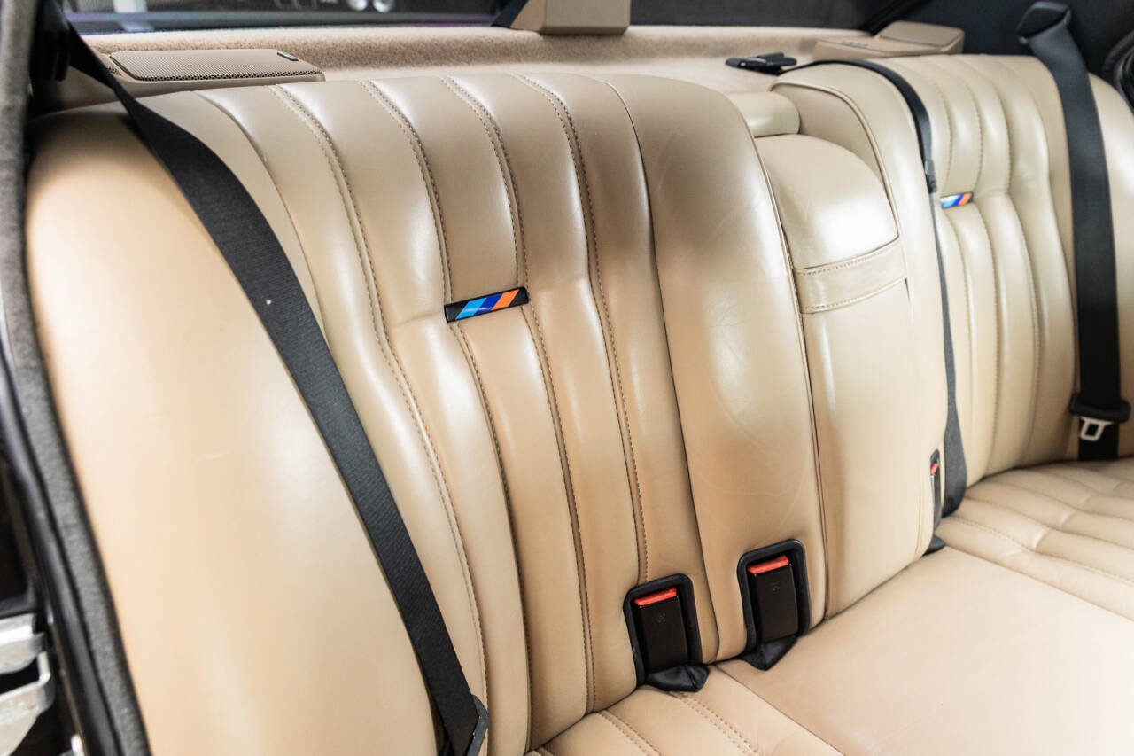 Used 1988 BMW M5 image 70