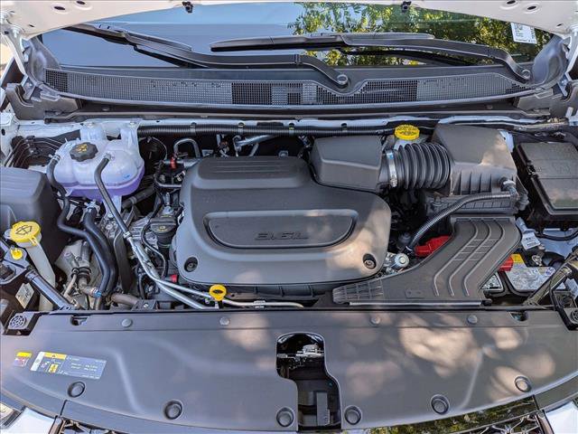 New 2026 Chrysler Pacifica Select FWD image 17