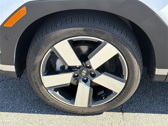 Certified 2024 Hyundai Santa Fe Limited image 11