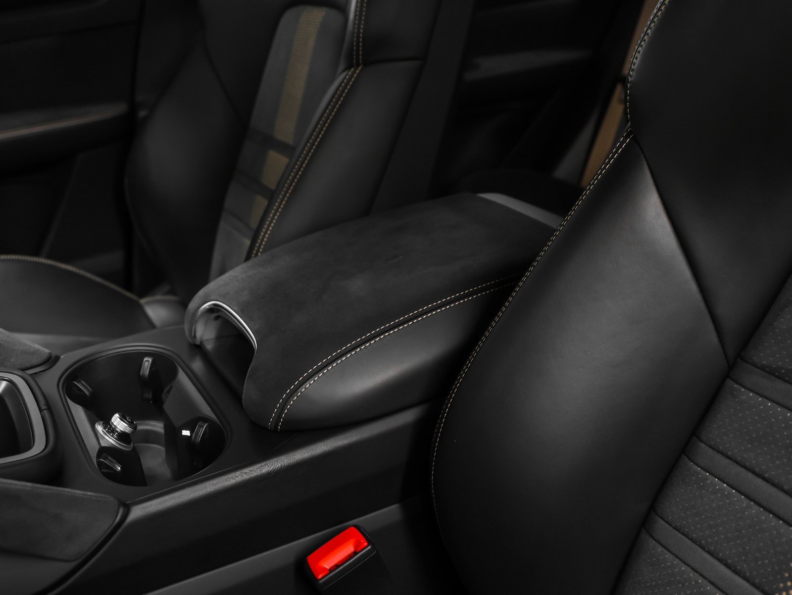 Used 2022 Porsche Cayenne Turbo GT image 51