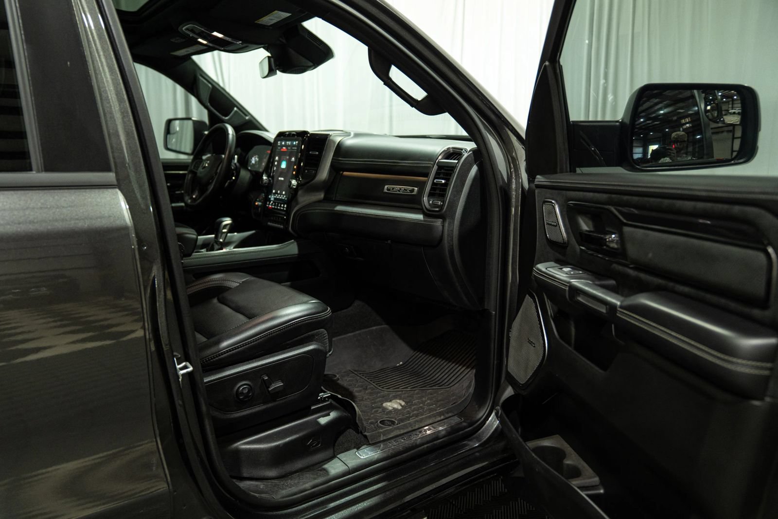 Used 2022 RAM 1500 TRX w/ TRX Level 1 Equipment Group AWD/4WD image 21