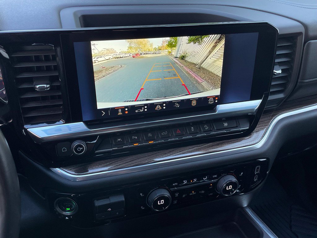 Used 2025 Chevrolet Silverado 1500 RST AWD/4WD image 18