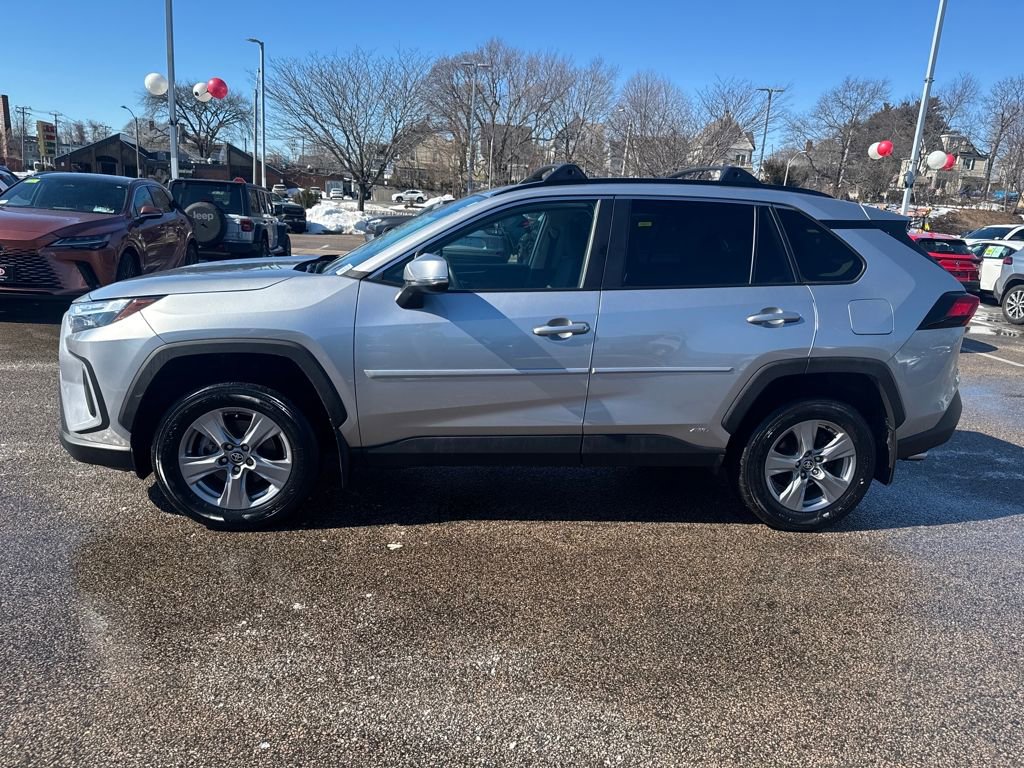 Used 2023 Toyota RAV4 XLE w/ XLE Grade Weather Package image 4