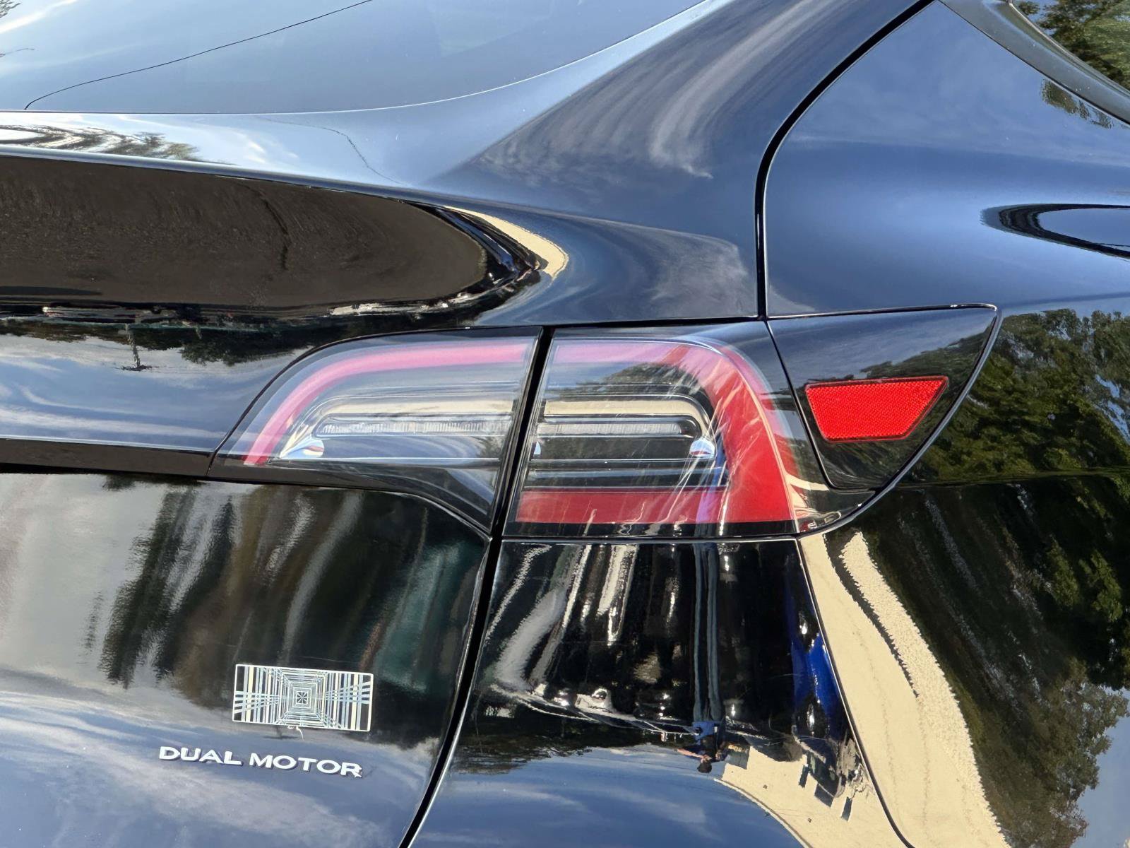 Used 2023 Tesla Model Y Long Range AWD/4WD image 11