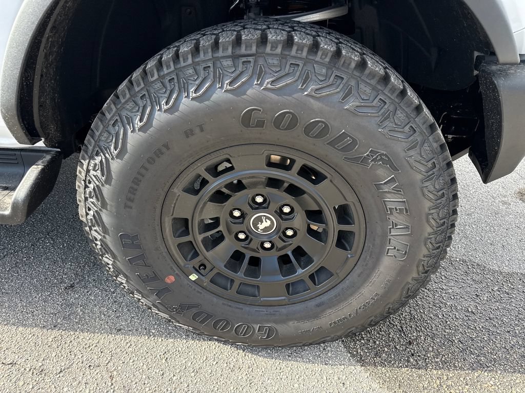 New 2026 Ford Bronco Outer Banks w/ Sasquatch Package AWD/4WD image 11