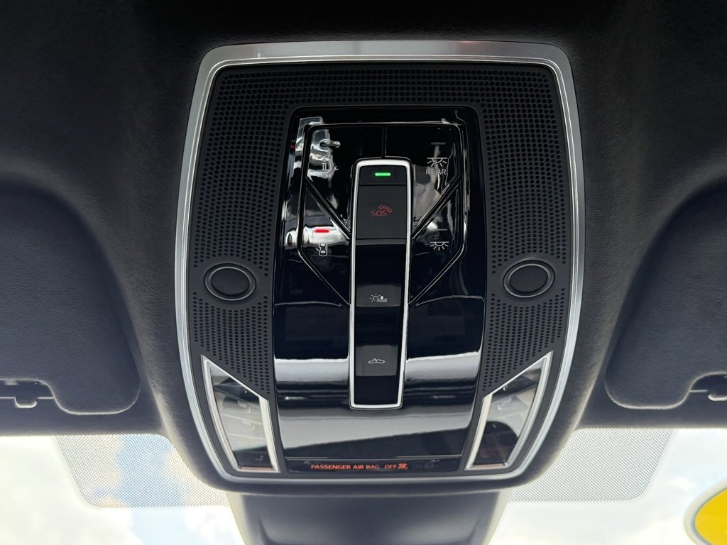 Used 2024 Audi S8 w/ S8 Comfort Plus Package image 29