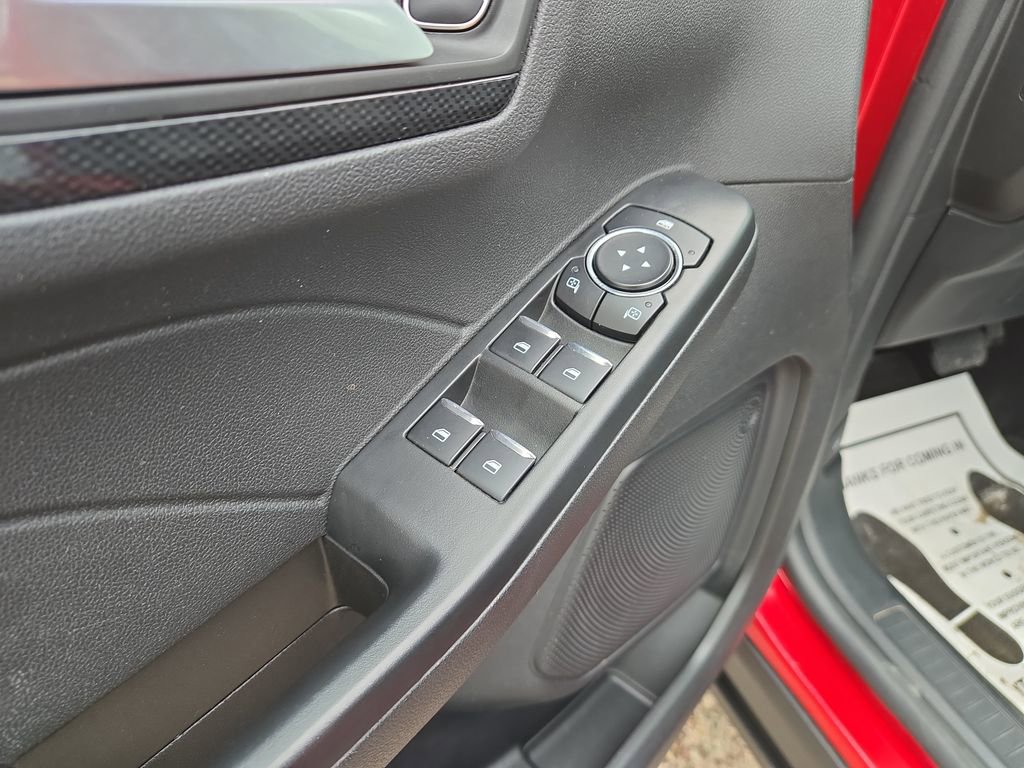 Used 2025 Ford Escape ST-Line Select image 13