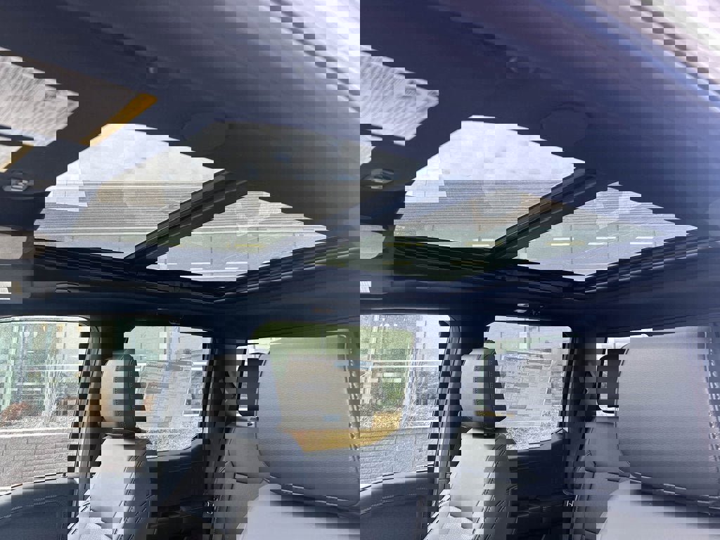 New 2026 Ford F150 Lariat w/ Equipment Group 502A High image 23