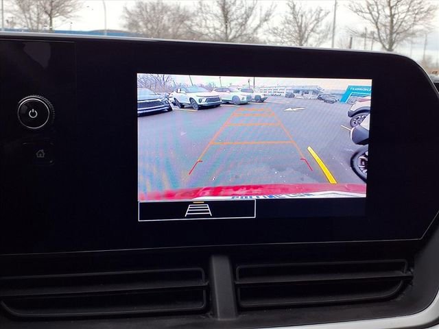 Certified 2024 Chevrolet Trax LS w/ Driver Confidence Package image 7