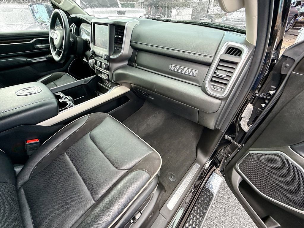 Used 2022 RAM 1500 Laramie AWD/4WD image 33