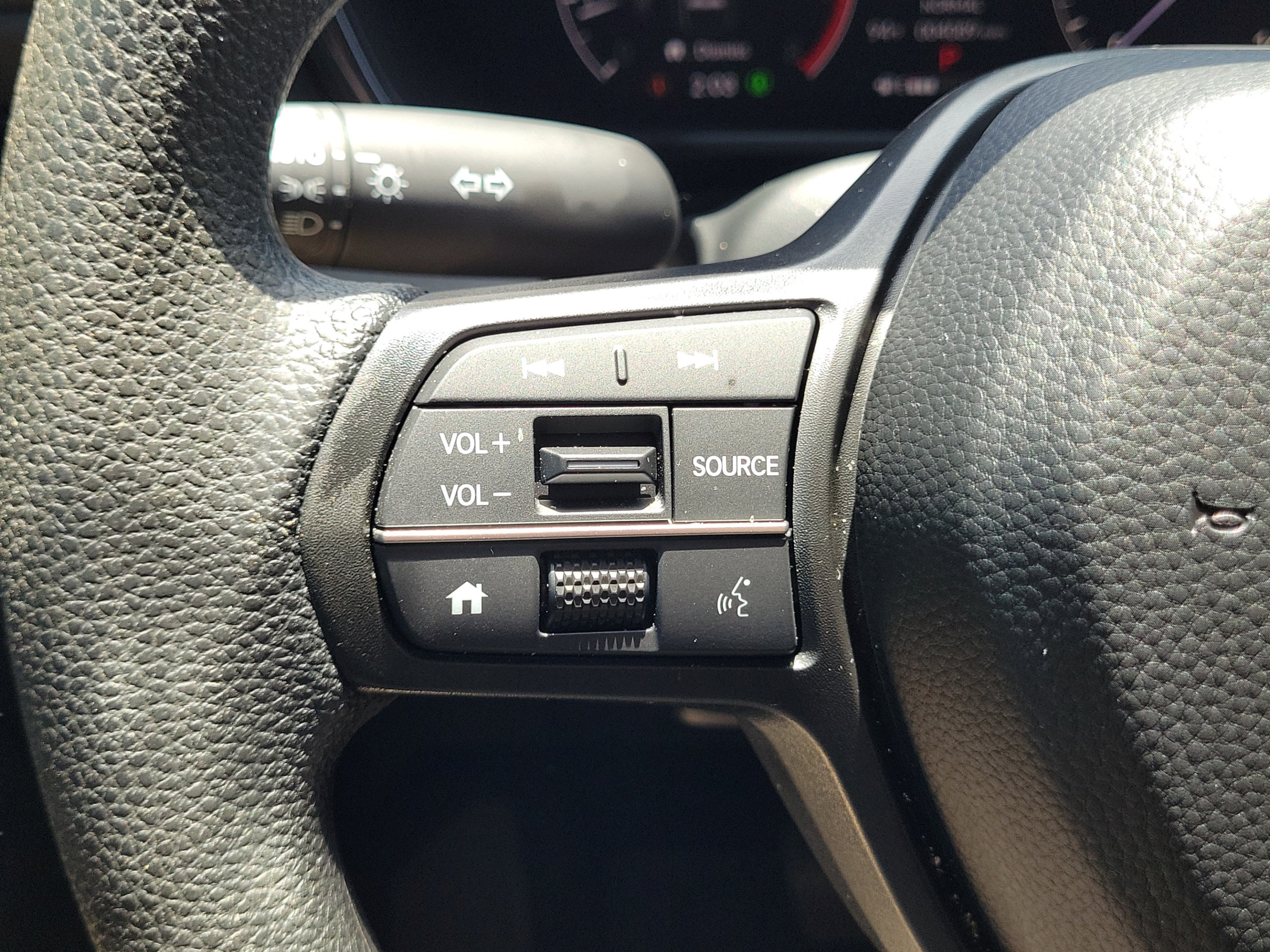 Certified 2023 Honda CR-V EX image 29